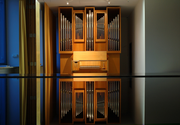 Matthias-Gruenewald-Gymnasium Steinmeyer-Orgel